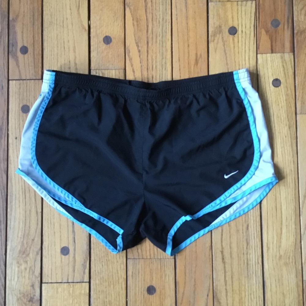 🏃🏻‍♀️🏃🏻‍♀️NIKE UNLINED RUNNING SHORTS🏃🏻‍♀️